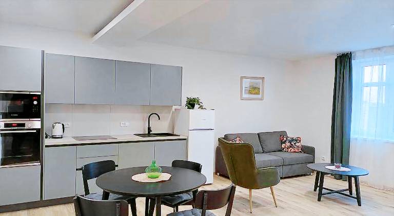 Holiday apartment with BBQ, yard & terrace — photo 3
