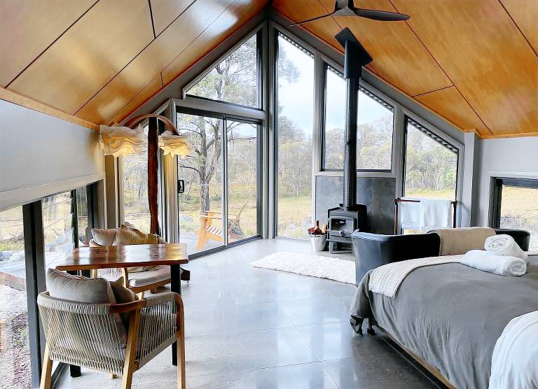 Cabin Dundee
