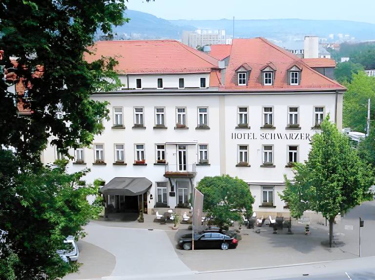 Schwarzer Bar Jena in Jena