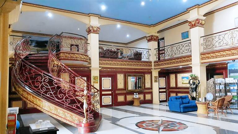 Garden suite hotel in Angeles City