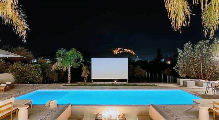 Blue Topaz Two Villas Pool and Spa — photo 3