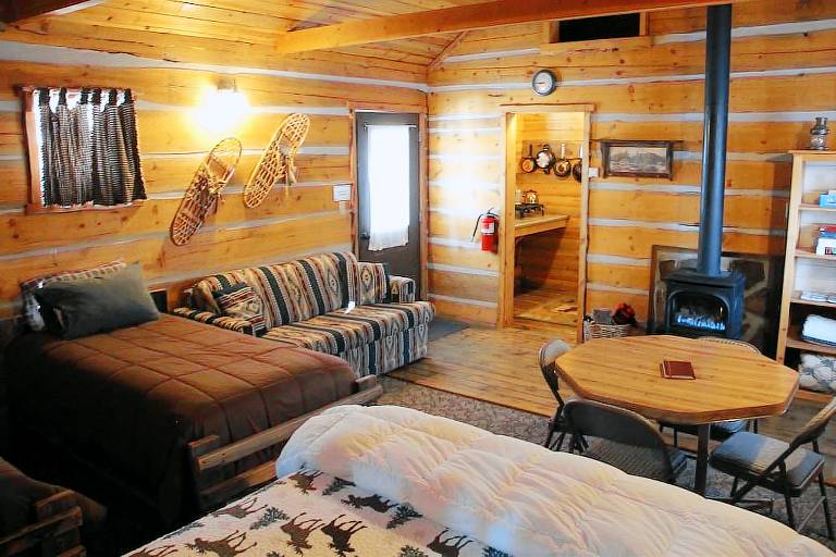 Cabin  Anaconda