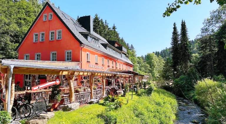 Erlebnishotel & Restaurant Fichtenhausel am Pohlagrund in Annaberg-Buchholz