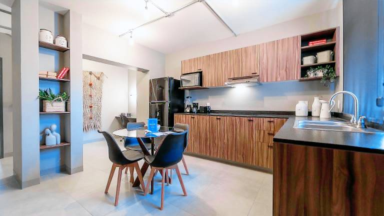 Holiday apartment with patio — photo 2