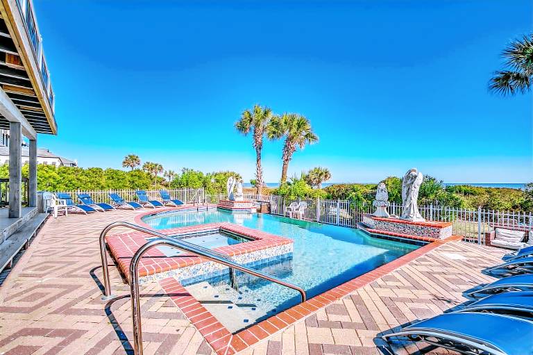 Dom Myrtle Beach