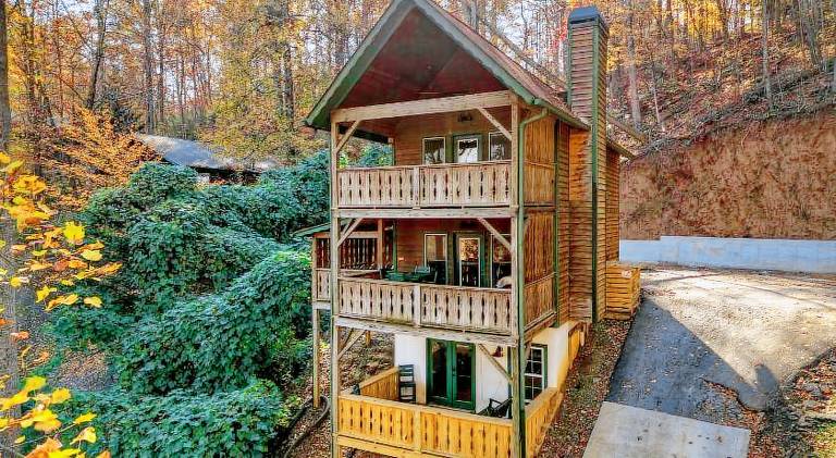 Vacation home with sauna in Helen, GA