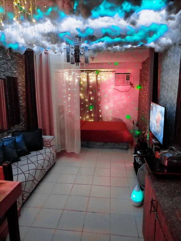 House North Bay Boulevard North