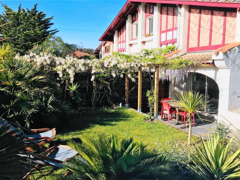 Holiday apartment with terrace & grill in Soorts-Hossegor
