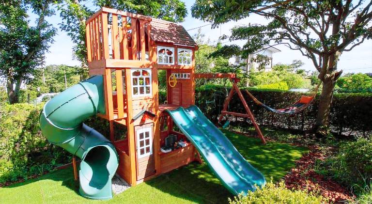 House with patio, barbecue & yard — photo 4