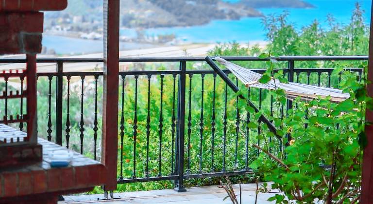 Petralia's Guest House — photo 4