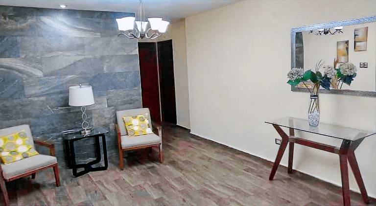 Apartment with 2 rooms for 4 persons — photo 2