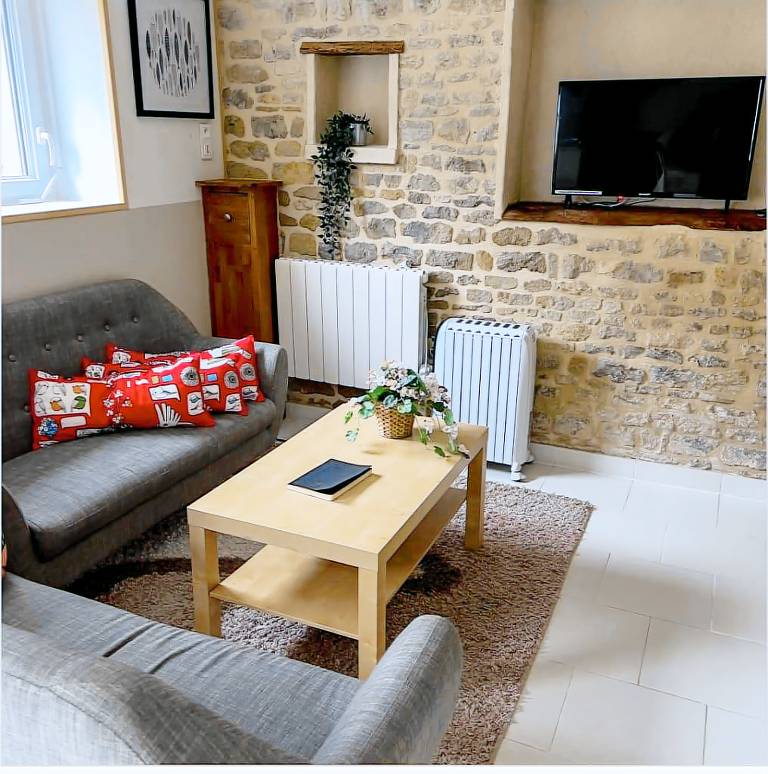 Family-friendly nice house with patio & barbeque | Dogs allowed — photo 4