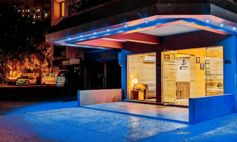 Serviced apartment Juhu Beach