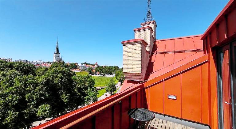 Rental apartment | Next to Town Hall Square in Tallinn