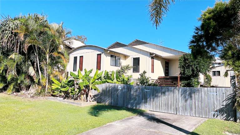 House  Rainbow Beach