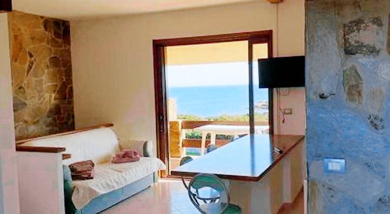 Holiday apartment with 2 rooms for 6 persons — photo 2