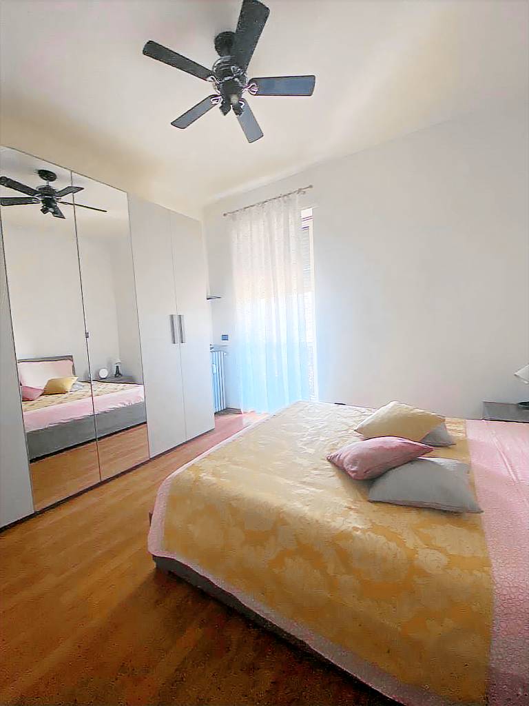 Fully equipped rental apartment with terrace | Next to Royal Palace of Turin | Panoramic view | Dogs allowed — photo 2