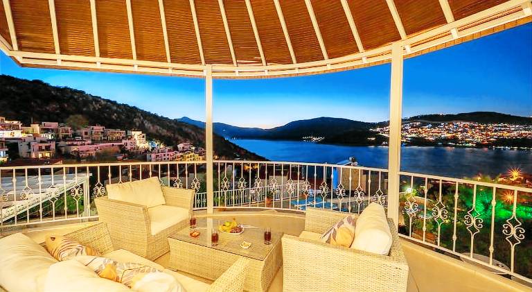 Fully equipped villa with private pool & patio | Pets are welcome — photo 4