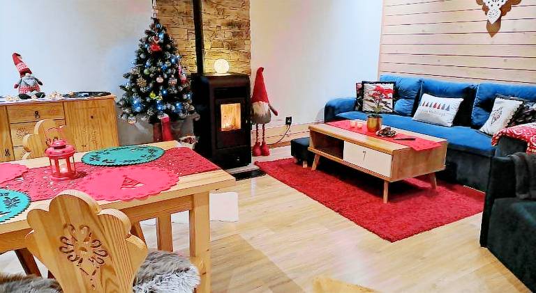 Chalet with jacuzzi in Poronin
