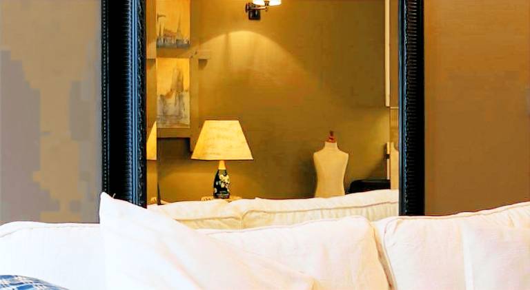 Sleeping in bruges — photo 2