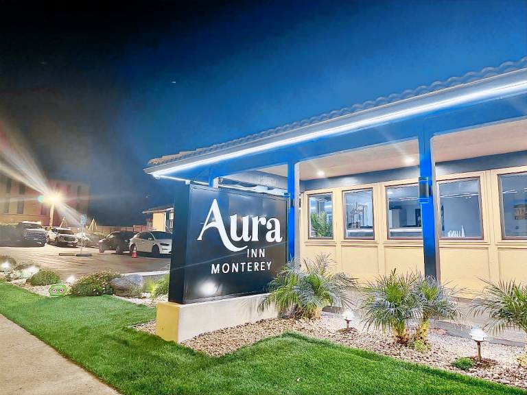 Aura Inn Monterey