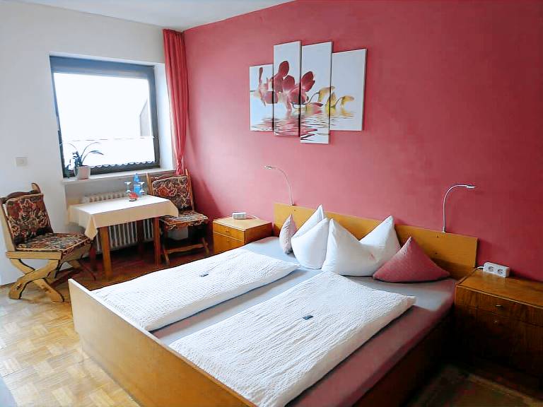 Doppelzimmer Nr 7 22 qm