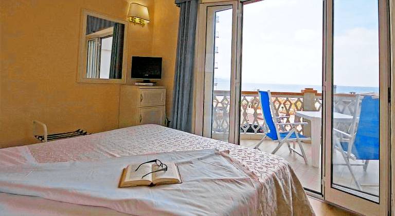 Hotel Ausonia — photo 2