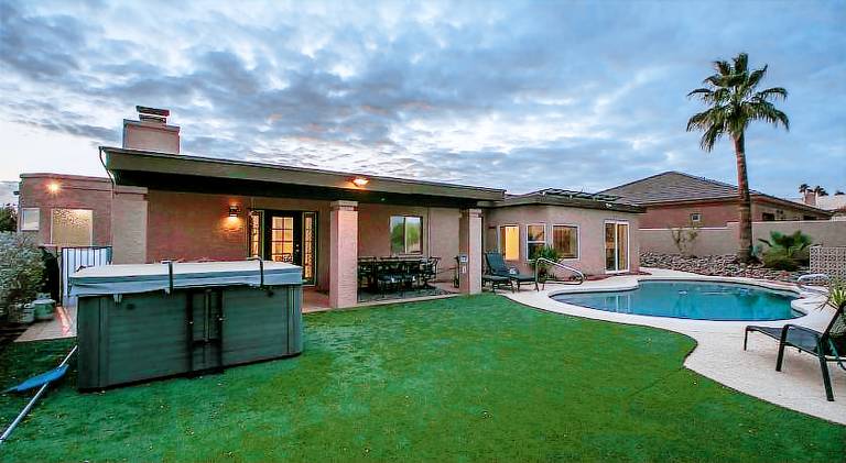 223 m&sup2; Ferienhaus