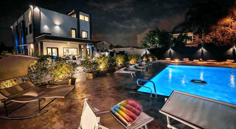 Coast to Coast Rooms & Pool vicino Pompei con Piscina — photo 3
