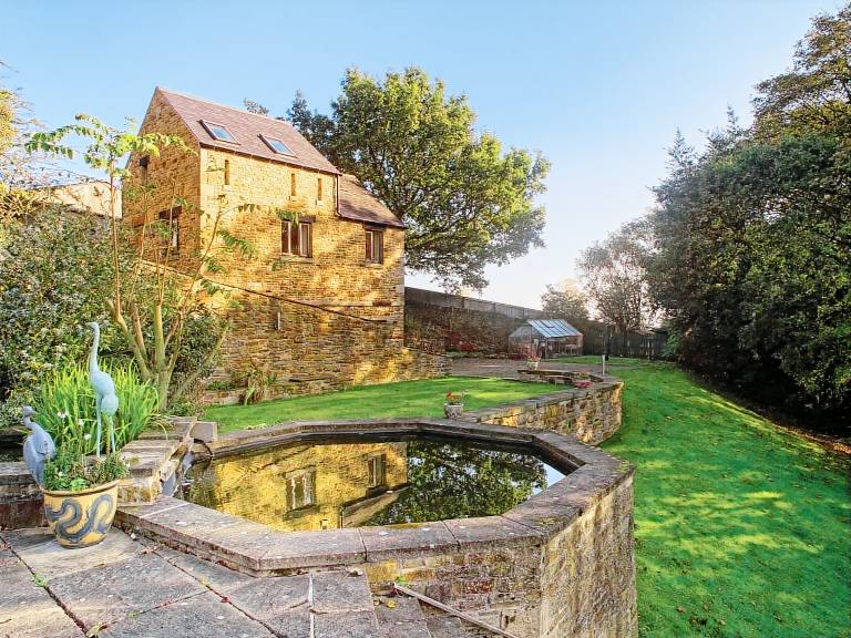 Cottage  Dronfield
