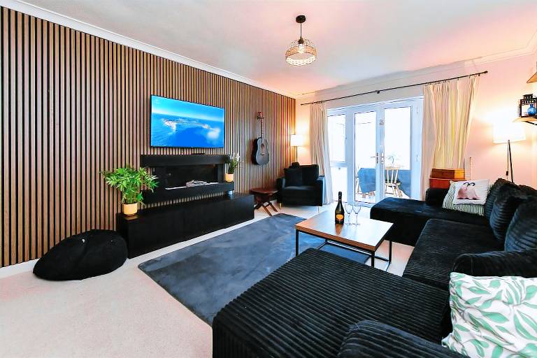 House Cardiff