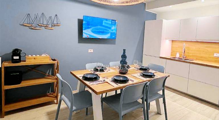 Holiday apartment with 2 rooms for 6 persons — photo 4
