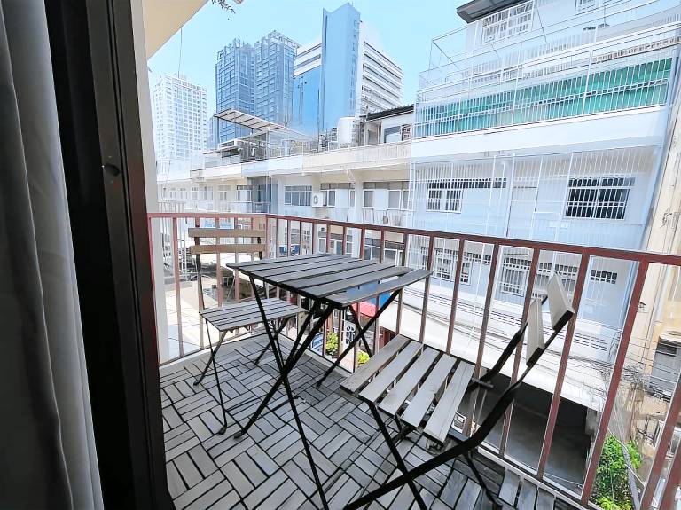 Big rental apartment with terrace | Pets allowed — photo 3