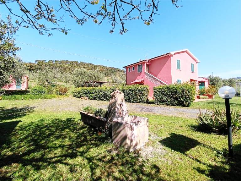 Spacious house with yard | Sea view | Pets allowed — photo 2