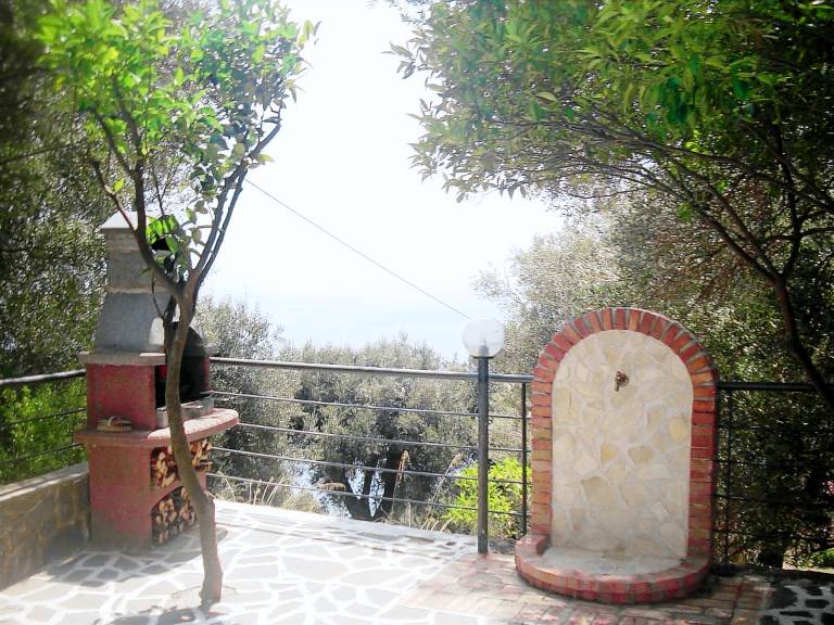 Fully equipped apartment with patio, garden & BBQ | Sea view | Close to the beach | Pets are welcome — photo 3