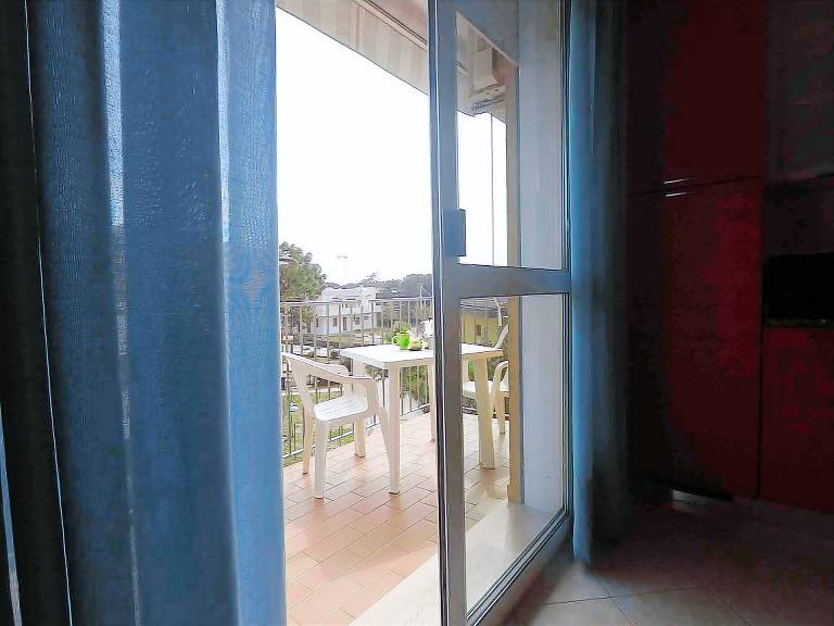 Apartment with hot tub, garden & terrace — photo 3