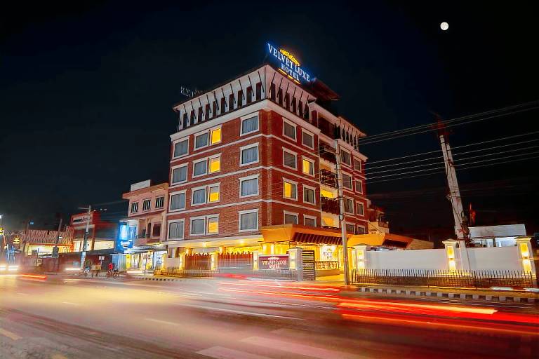 Velvet Luxe Hotel
