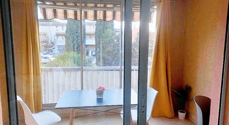 Holiday apartment with 1 room for 3 persons in La Seyne-sur-Mer