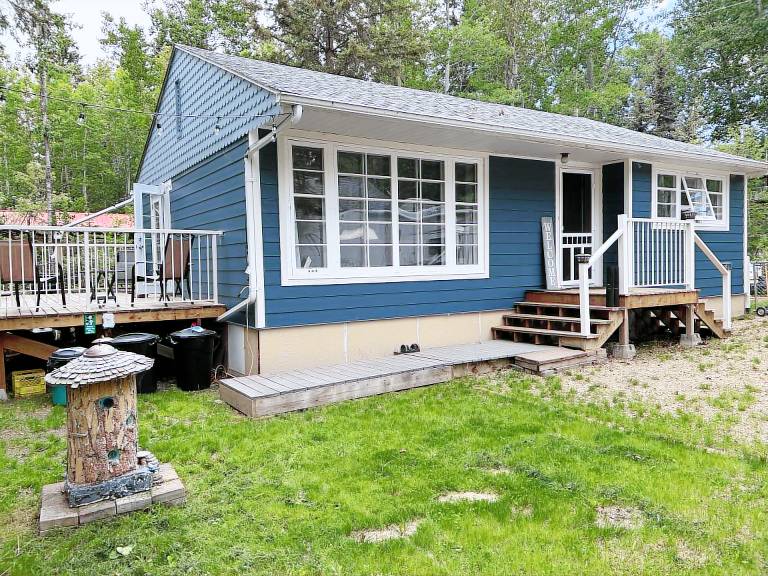Cabin Gull Lake