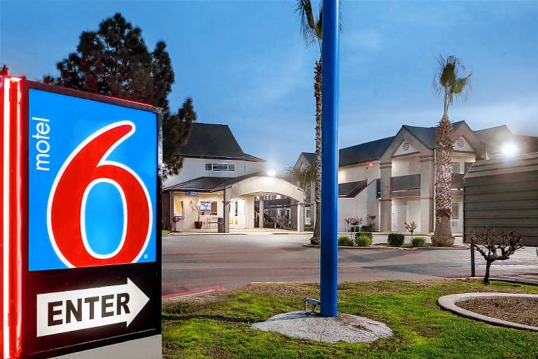 Motel 6 Buttonwillow, CA - Central — photo 4