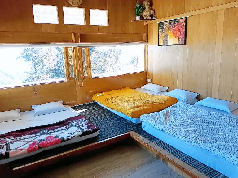 Charming vacation home | Suitable for remote work | Pets are welcome in Almora