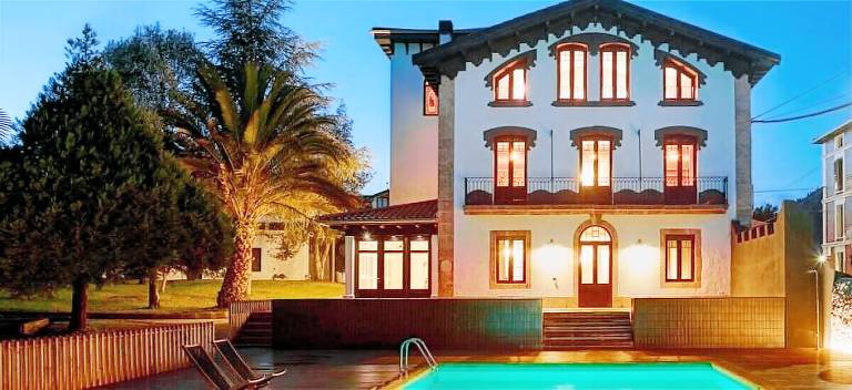 Casa Busturia
