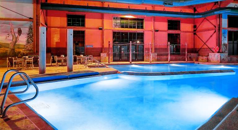 Bantr Grand Hotel Wausau - Rothschild in Rothschild, WI