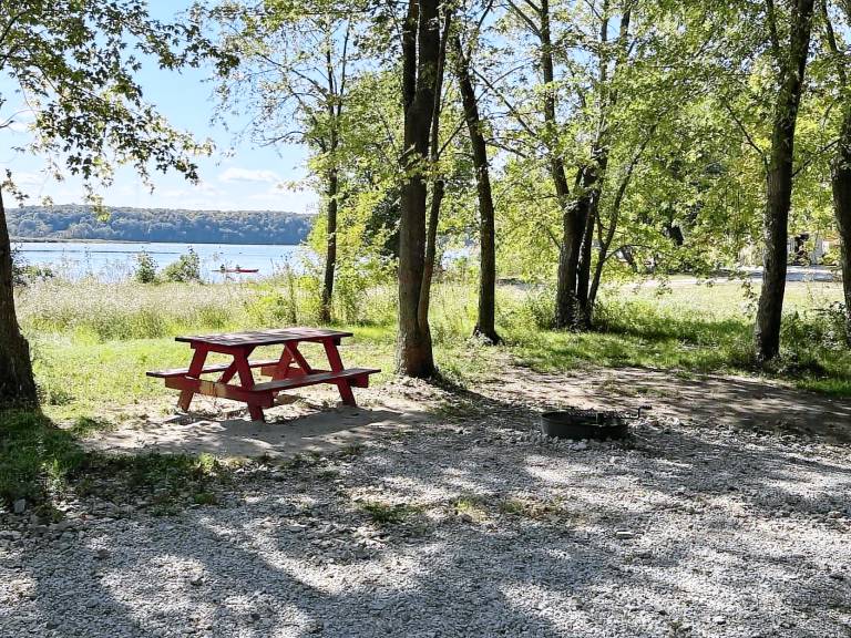 KAYAK STARVED ROCK CAMPGROUND — photo 5