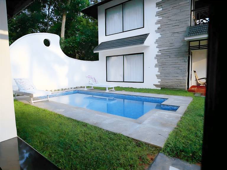 Mayas Beach House - Boutique Serviced Villa — photo 3