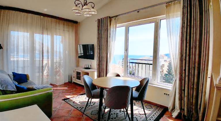 Rental apartment with private pool & terrace — photo 3