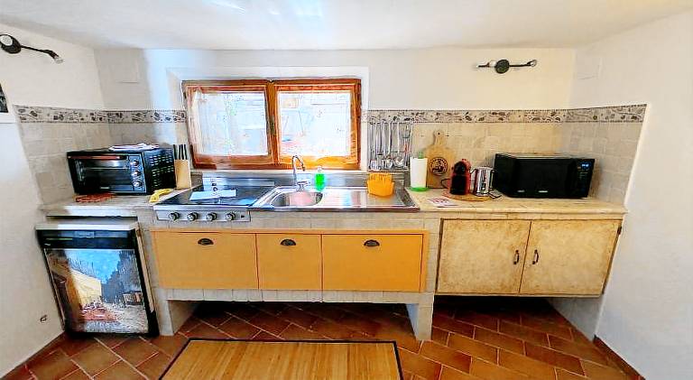 Rental apartment with 2 rooms for 4 persons — photo 3