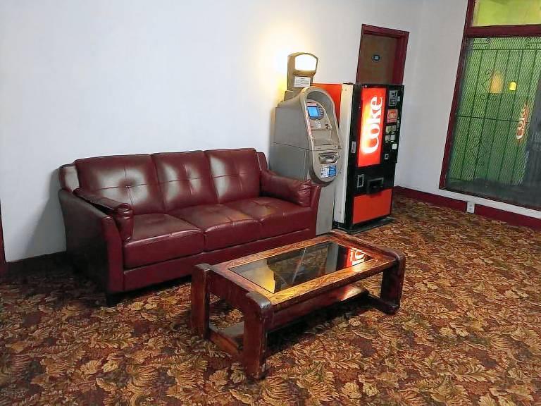 Roxy Hotel — photo 2