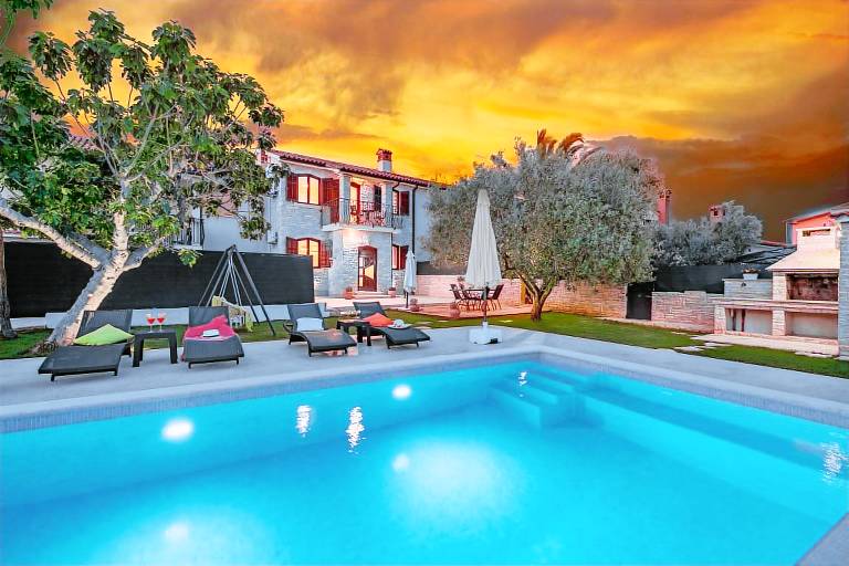 Ferienhaus mit Pool in Galižana, Istrien f&uuml;r max. 6 Personen