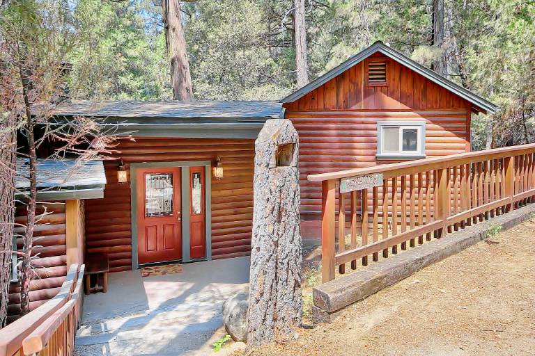 Cabin Wawona